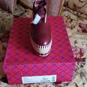 NWT! TORY BURCH DANDY ESPADRILLE WEDGE 5.5